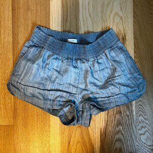 Aritzia TNA Trope Short